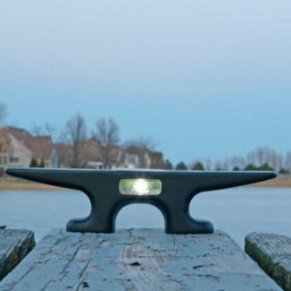 solar-cleat-light-5 8" nylon solar cleat