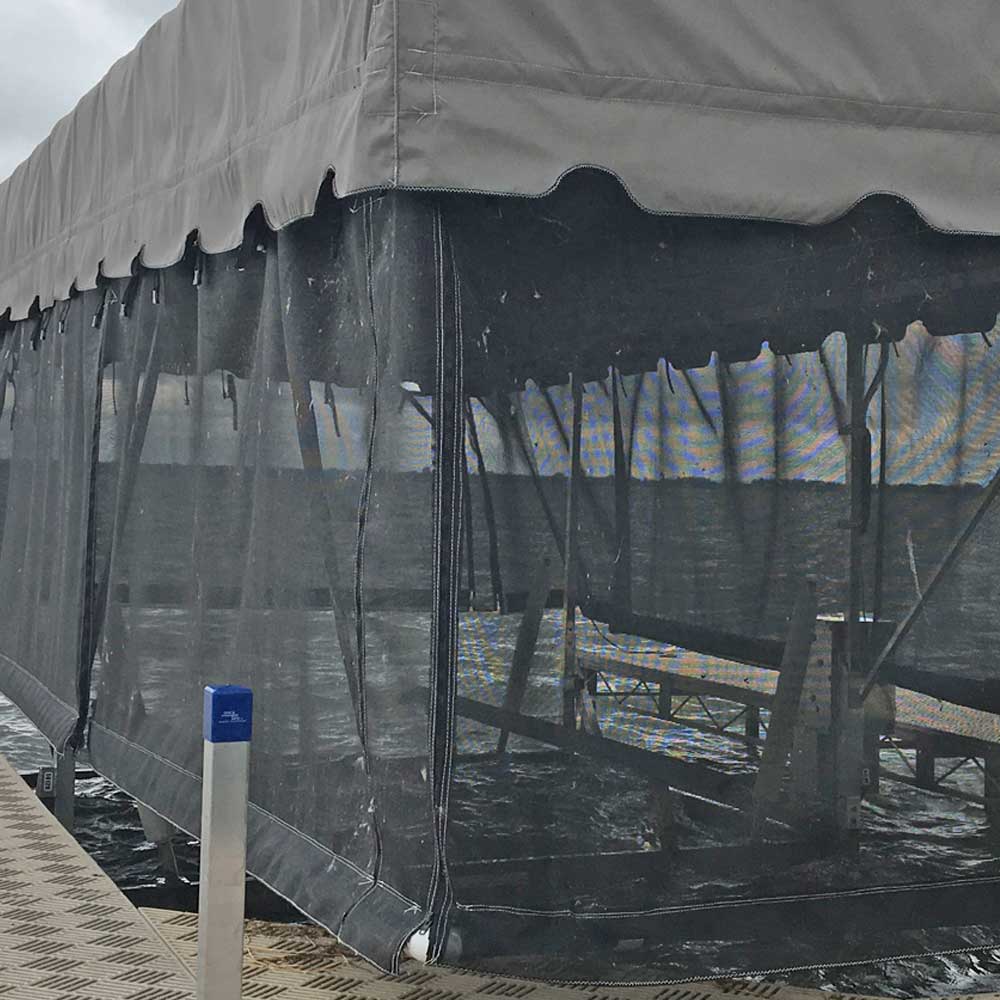 Zippered corners on marine curtains