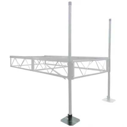 dock-foot-plate-3 end of truss frame dock with two foot plates